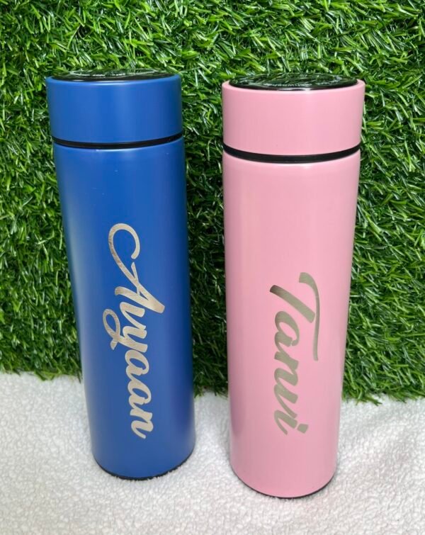 personalised-pink-and-blue-led-temperature-bottles-couple-combo-500-ml