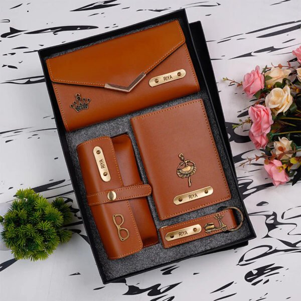 personalized-leather-gift-combo-for-women-set-of-4-3